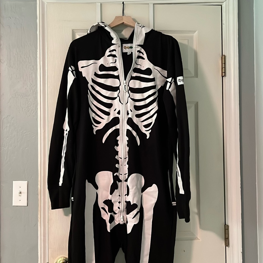 Tipsy Elves Skeleton Onsie